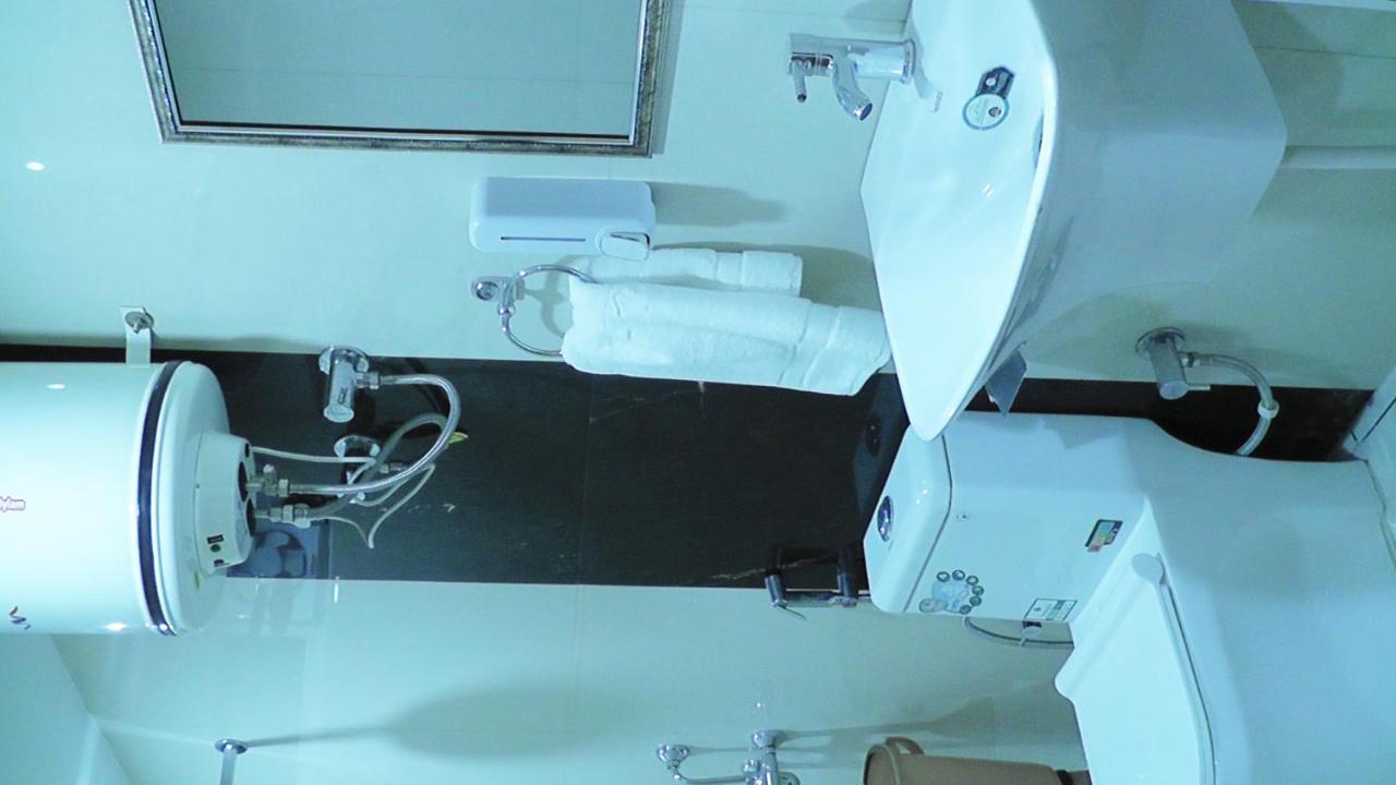 Hotel Jakhu Heights Σίμλα Εξωτερικό φωτογραφία