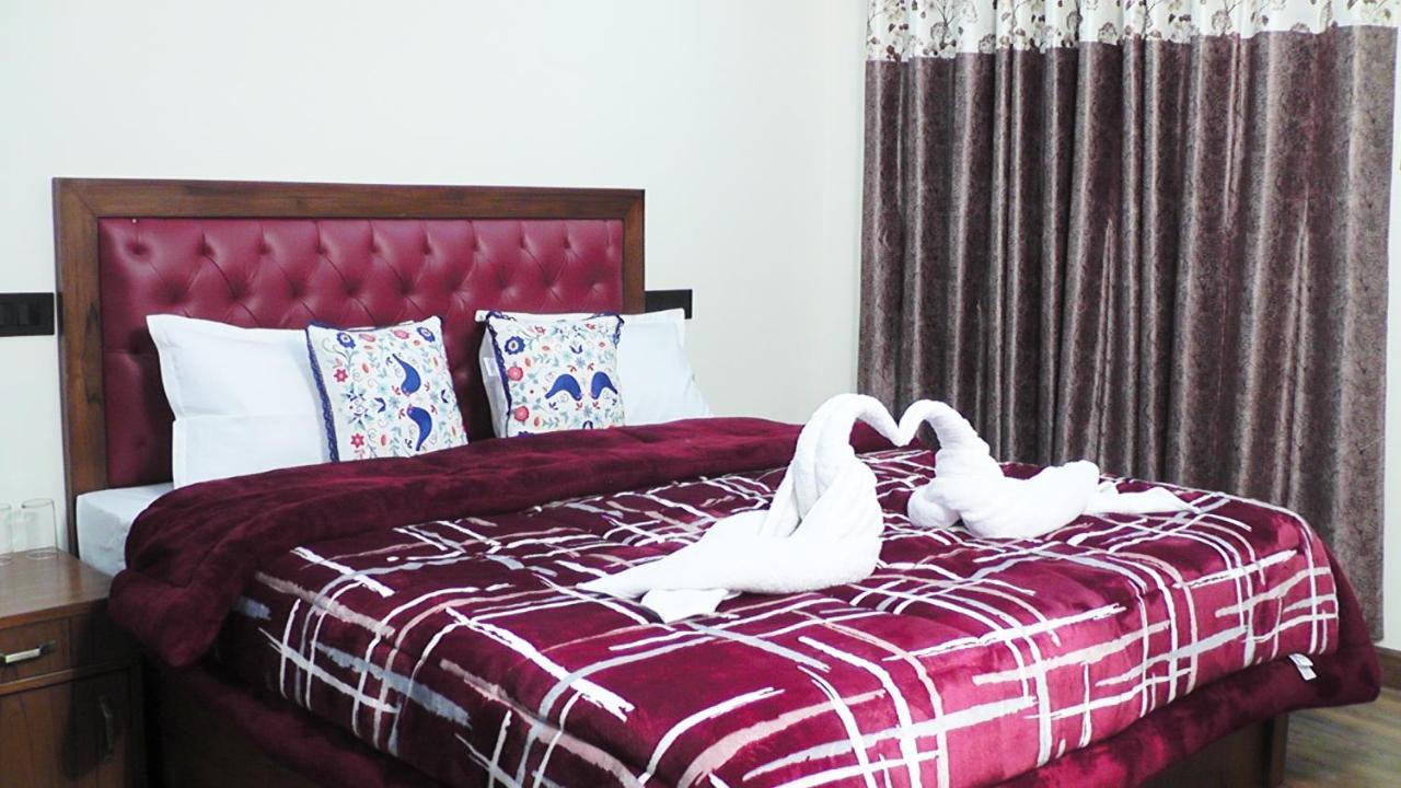 Hotel Jakhu Heights Σίμλα Εξωτερικό φωτογραφία