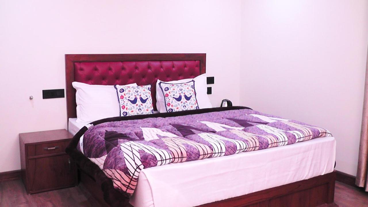 Hotel Jakhu Heights Σίμλα Εξωτερικό φωτογραφία